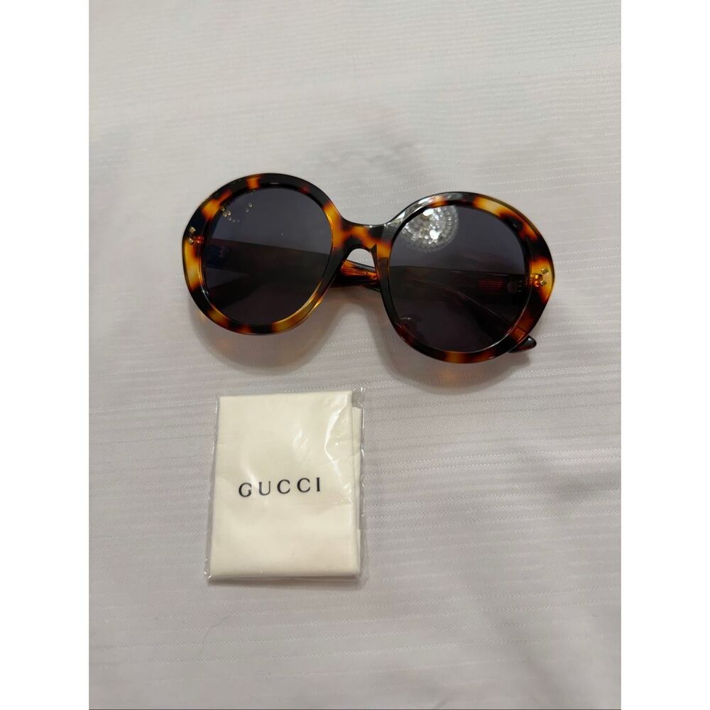 GUCCI GG1081S Women’s Tortoise Sunglasses - Picture 12 of 13